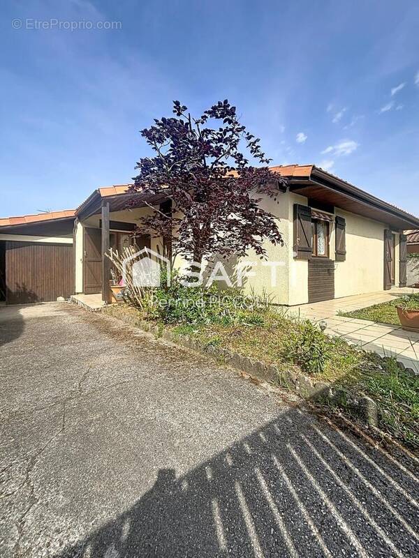 Photo 1 - Maison à BLANQUEFORT