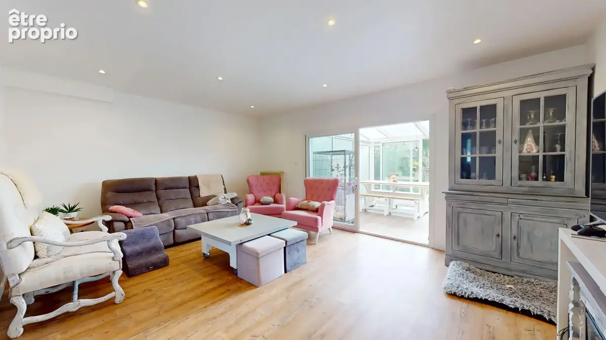 Maison 6 pièces 117 m² à vendre à Montfermeil (93370) - photo 5
