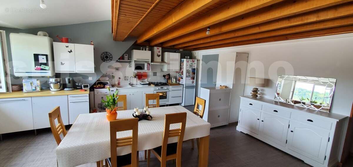 Appartement à L'ISLE-SUR-LE-DOUBS