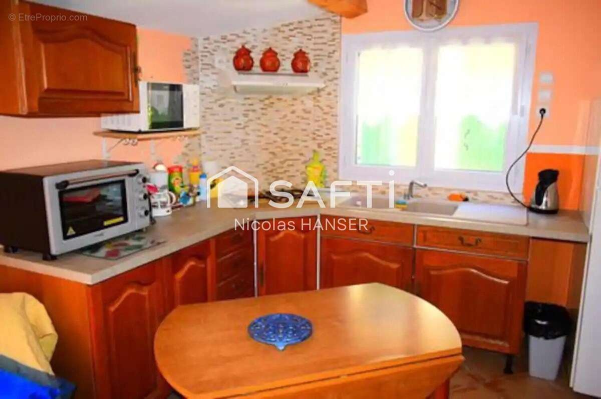 Maison 139 m² à Saint-Andre-De-Lancize  - photo 8
