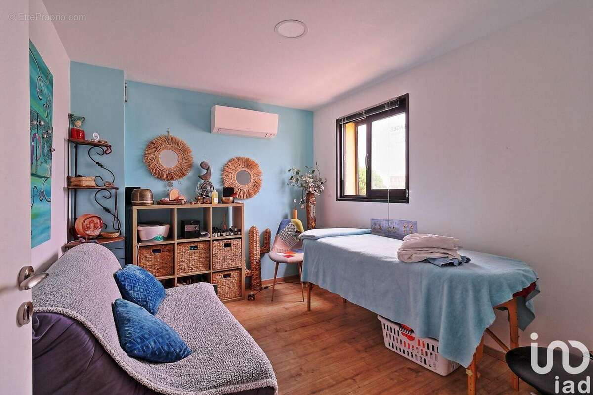 Photo 9 - Commerce à SAINT-CYPRIEN