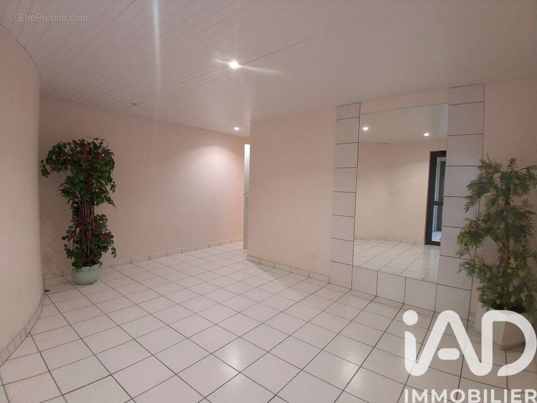 Photo 9 - Appartement à LANDERNEAU