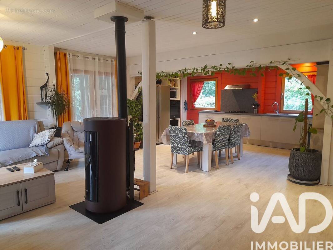 Photo 1 - Maison à COMMENSACQ
