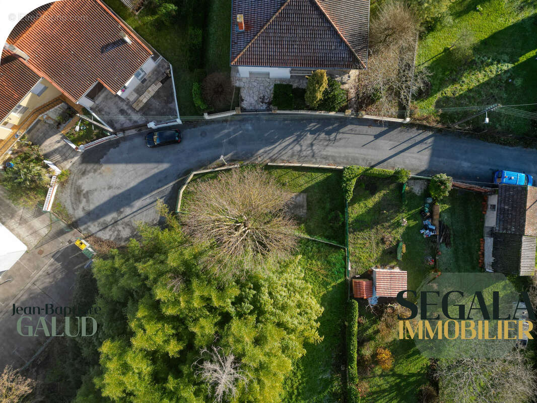 Maison à BLAYE-LES-MINES
