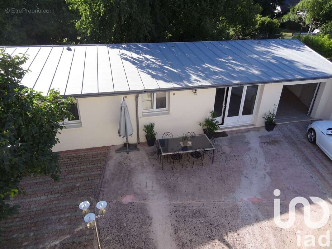 Photo 2 - Maison à EVRY-GREGY-SUR-YERRE