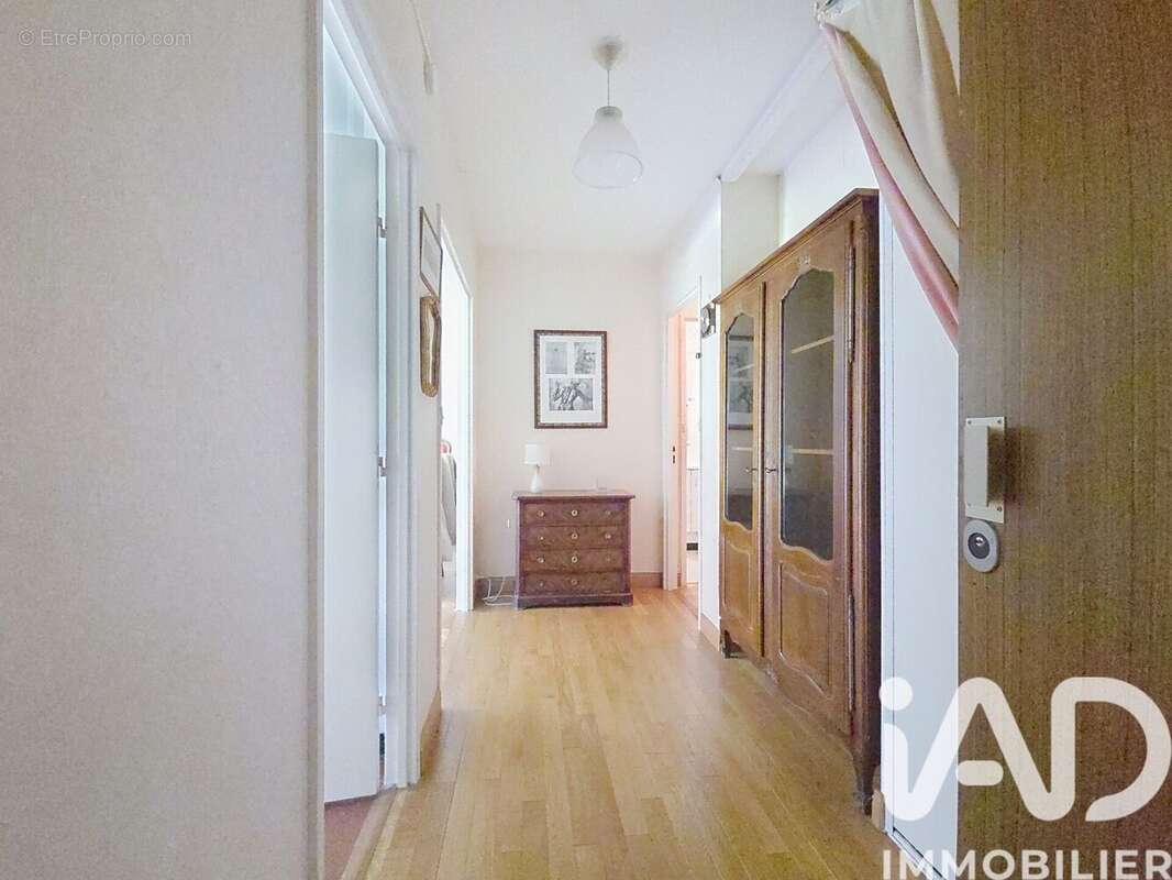 Photo 6 - Appartement à L'ETANG-LA-VILLE