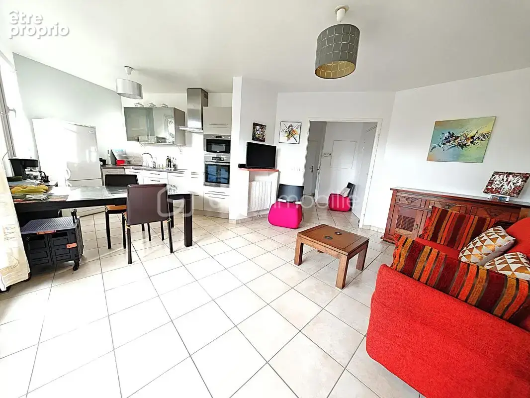 Aux Essarts-le-Roi,  appartement de 51 m² avec jardin privatif d'environ 100 m² et un double garage de 27 m² - photo 6