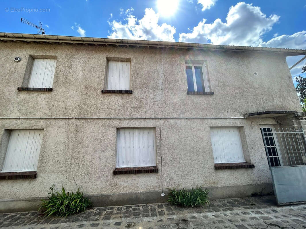 Appartement à BARBIZON