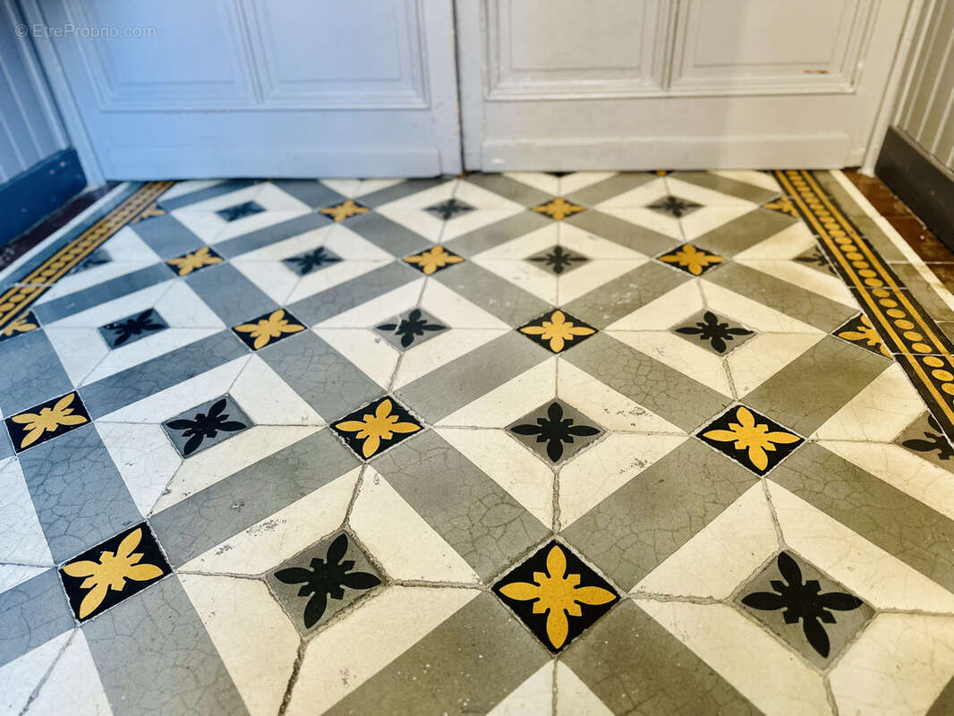 Appartement à HYERES