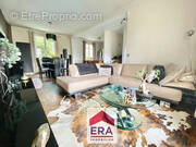 Maison à SARTROUVILLE