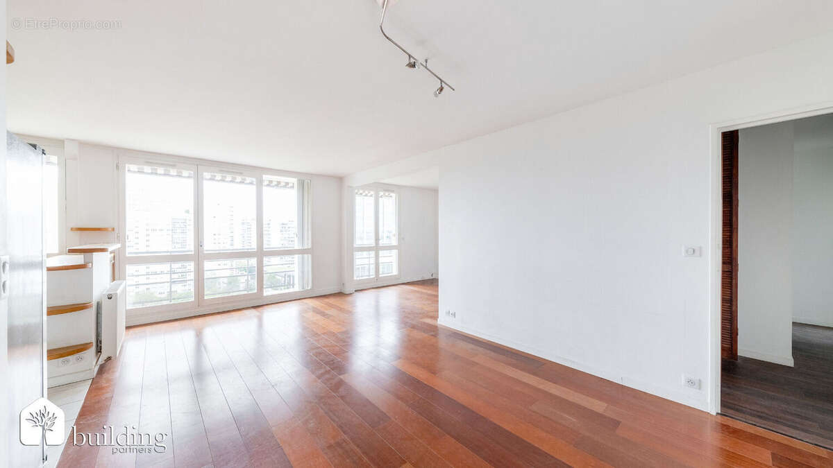 Appartement à LEVALLOIS-PERRET