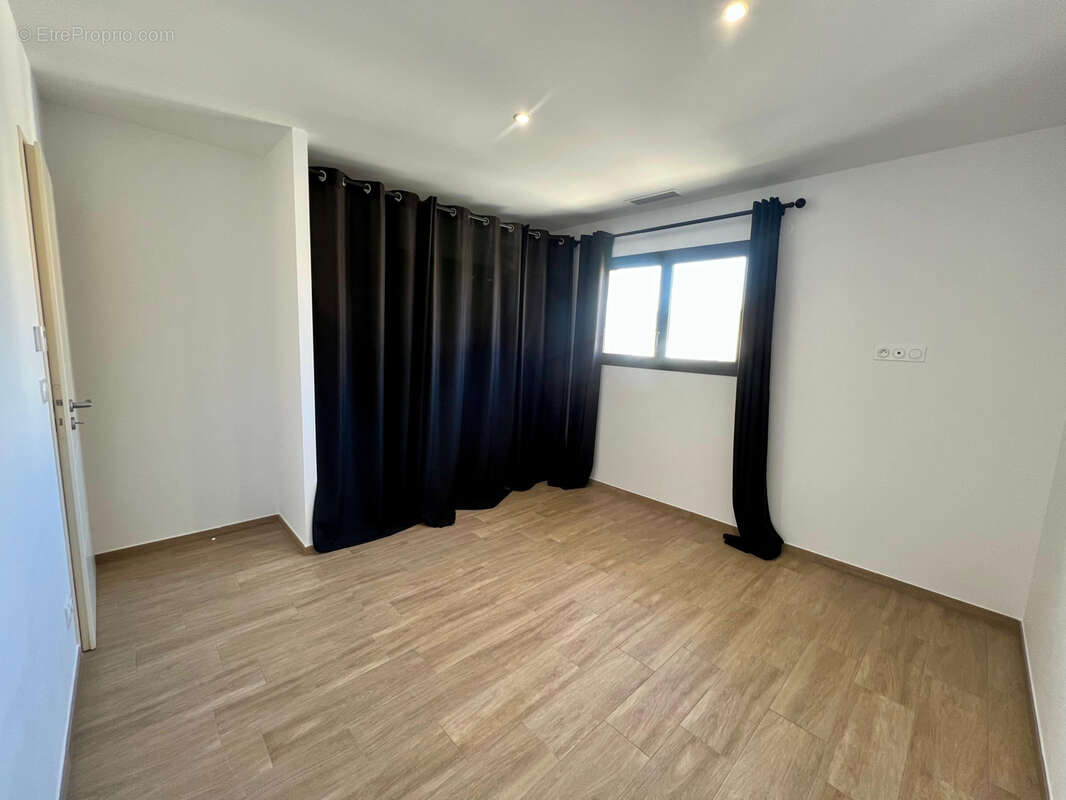 Maison à SAINT-CYPRIEN