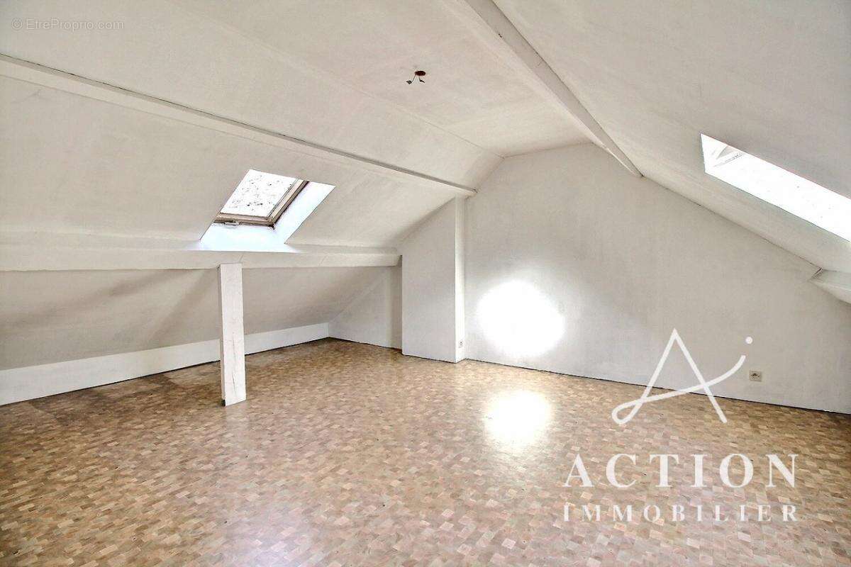 Maison à MONS-EN-BAROEUL