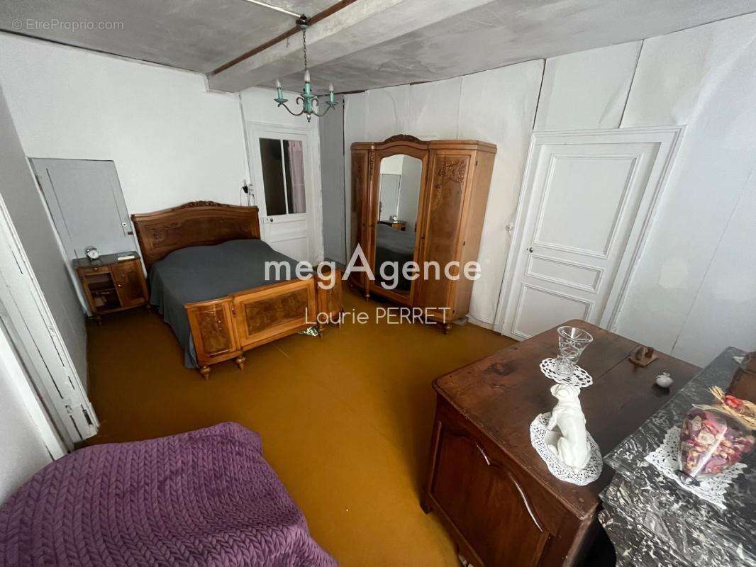 Maison à SEIGNELAY