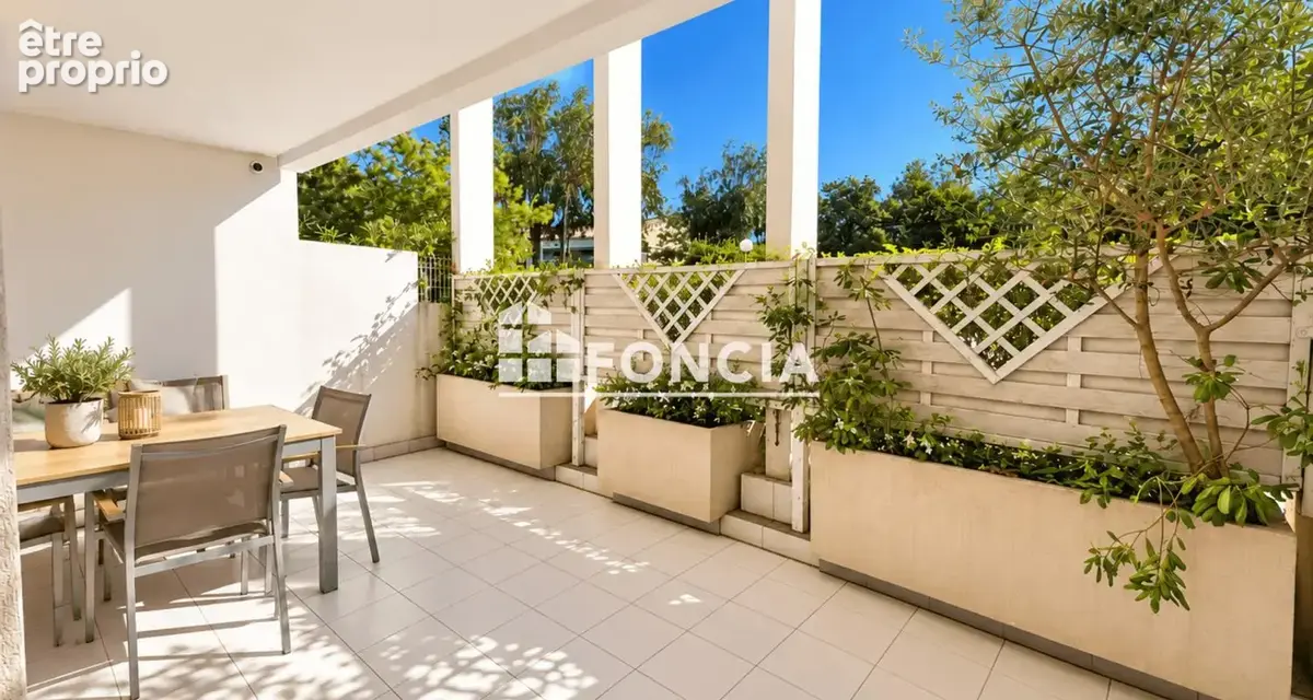 T2 santa lucia - residence avec piscine - photo 2