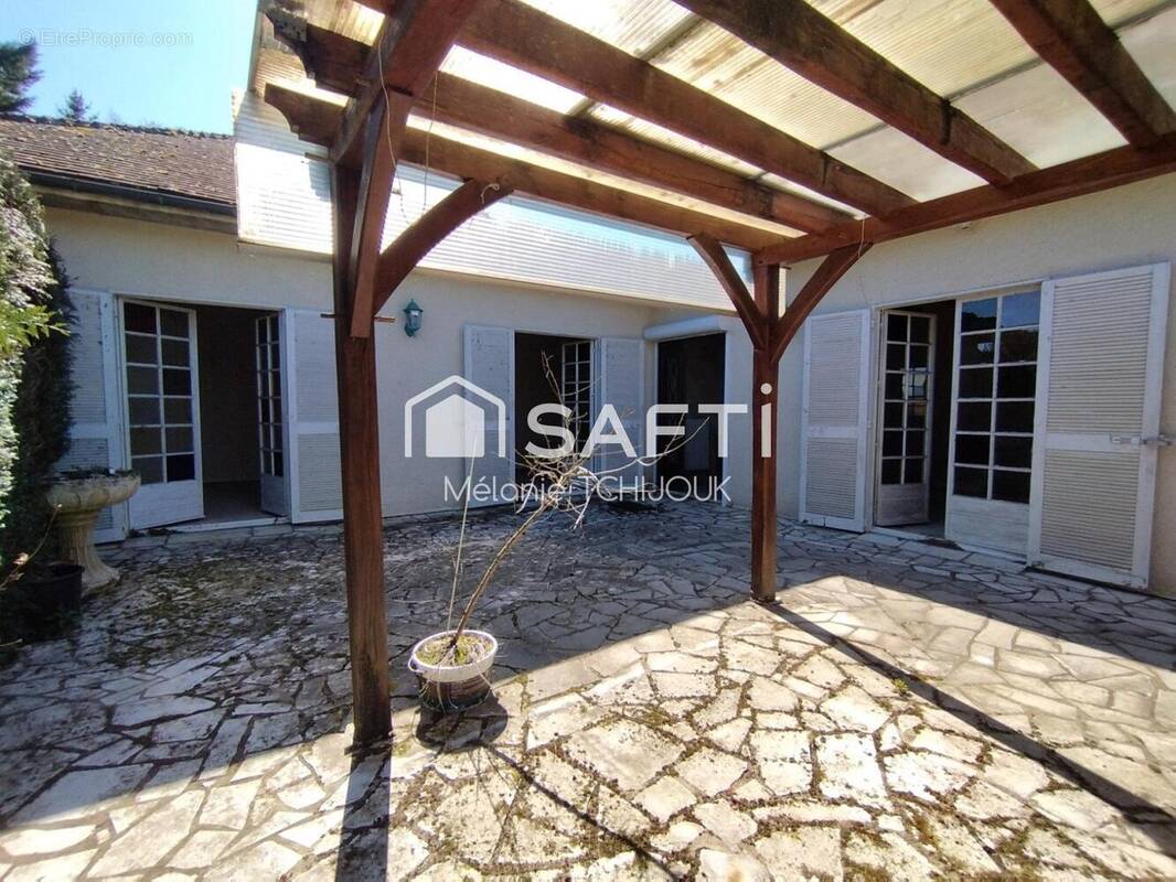 Photo 1 - Maison à AMILLY