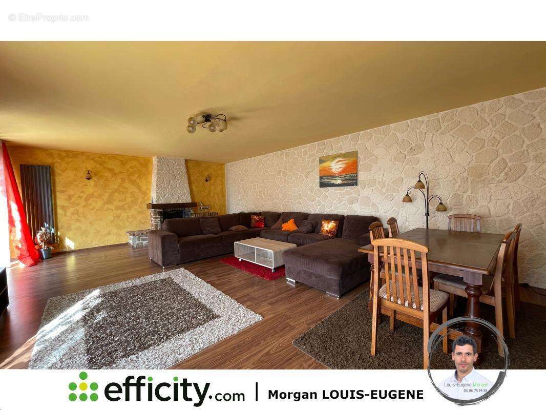 Maison 185 m² à Genouille  - photo 3