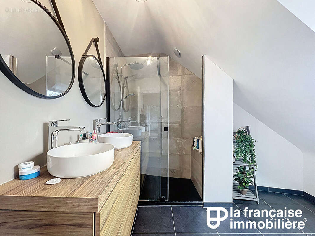 Maison à SAINT-GILLES