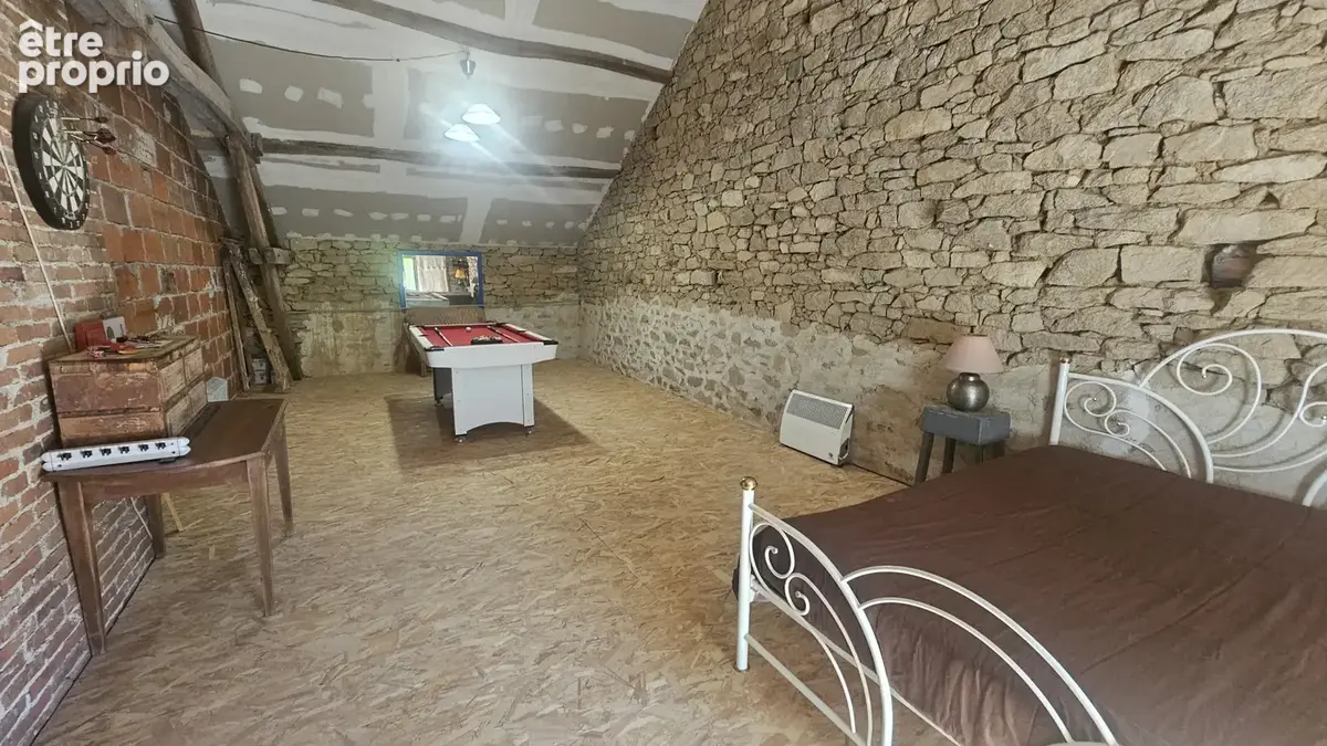 GRAND-CHÉZEAUX (87) — Belle maison en pierre rénovée, isolée sans vis-à-vis, terrain de plus de 4 000 m2 - photo 11