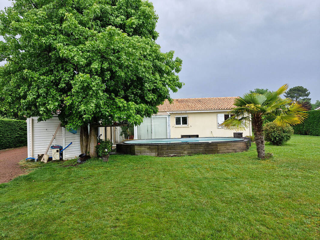 Maison à LE BARP