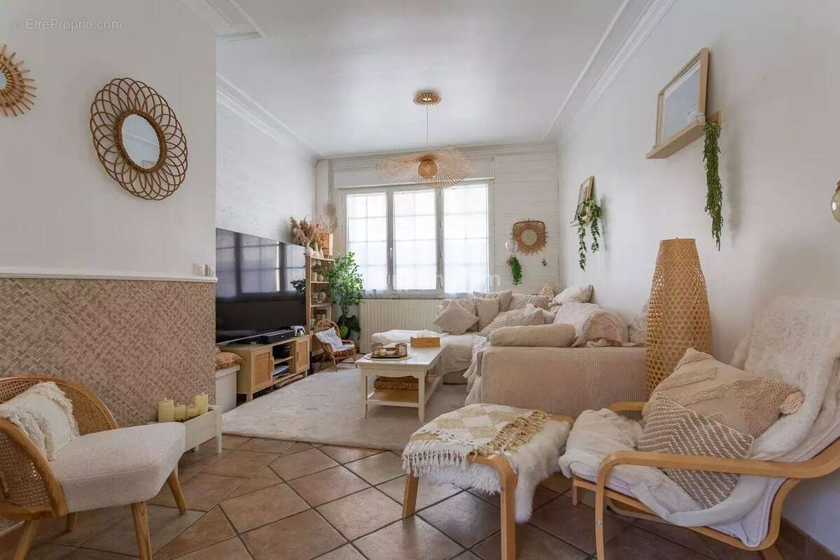 Maison à MONTLHERY