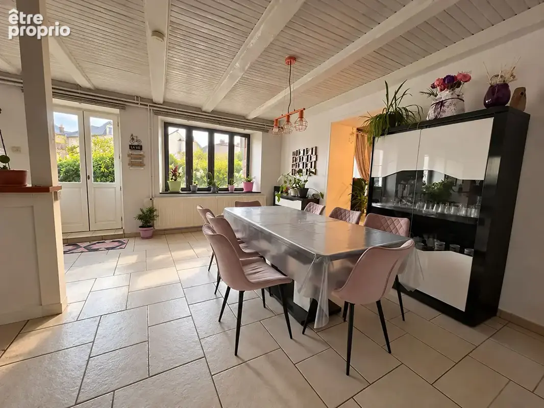 Maison 10 pièces 257 m² à vendre à Champagne-Saint-Hilaire (86160) - photo 6