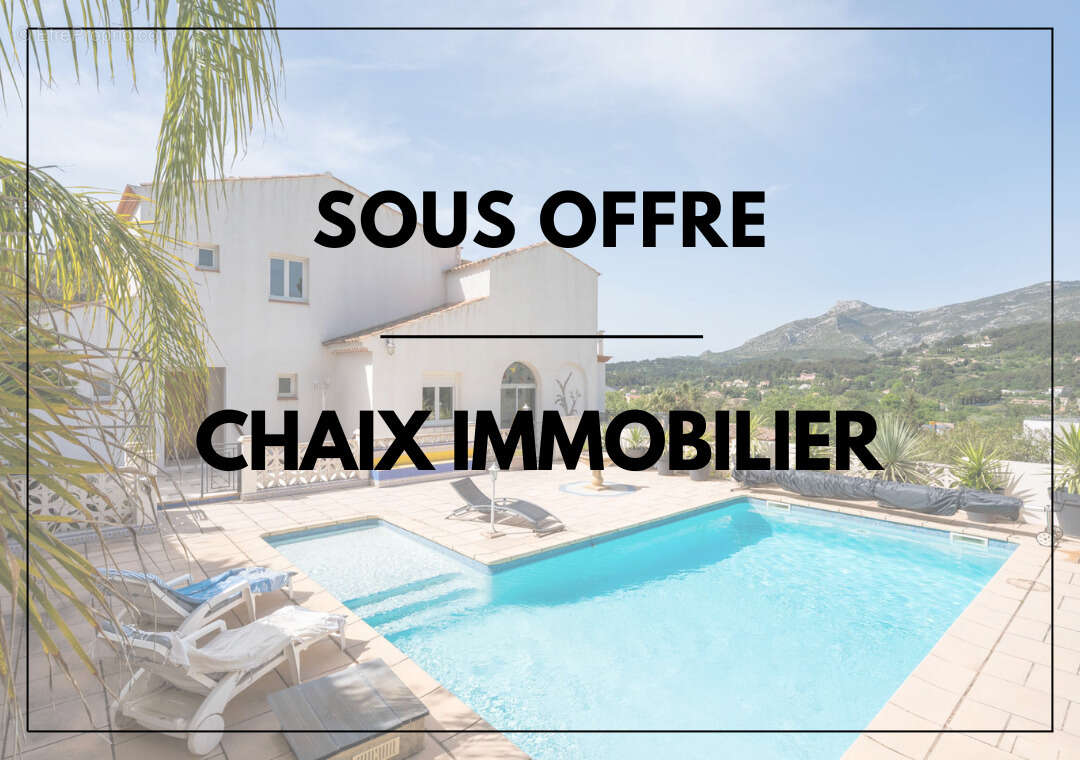 Maison à ROQUEVAIRE