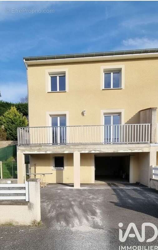 Photo 2 - Maison à UNIEUX