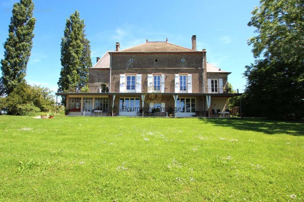 Maison à LOUHANS