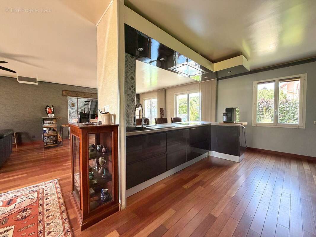 Maison 174 m² à Vernon  - photo 5