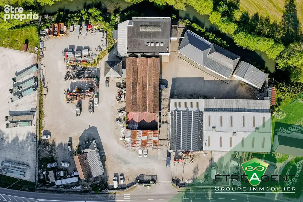 Local commercial 300m² plain-pied avec parking - Charleval - photo 10
