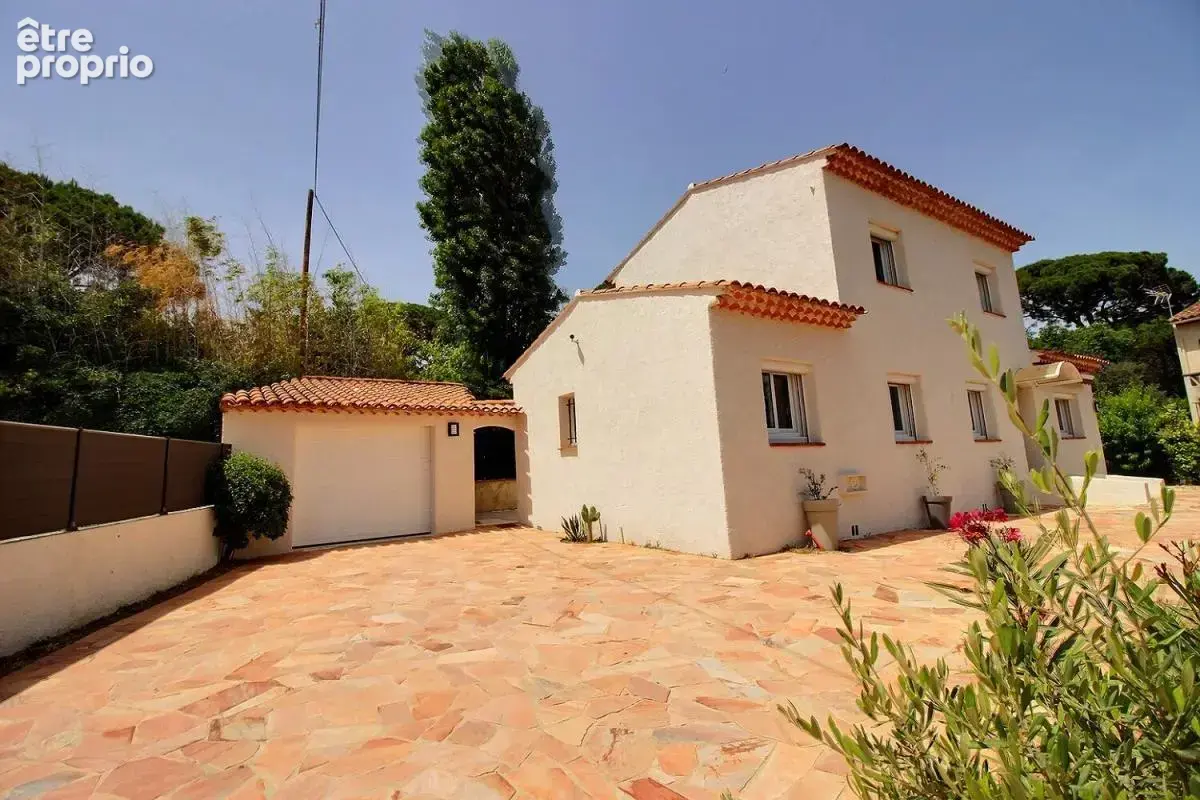 Sainte-maxime ? villa au calme à pied du centre et de la plage - photo 2