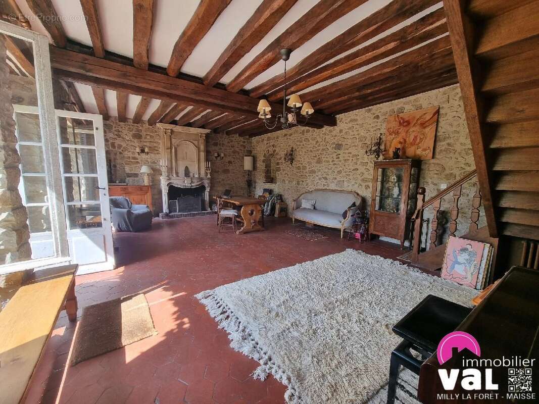 Maison 120 m² à Milly-La-Foret  - photo 4