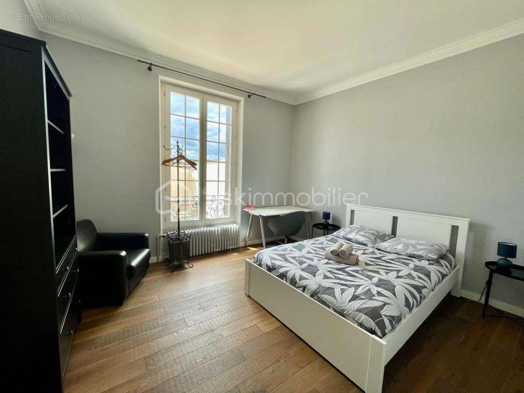 Maison à LA VILLE-DU-BOIS