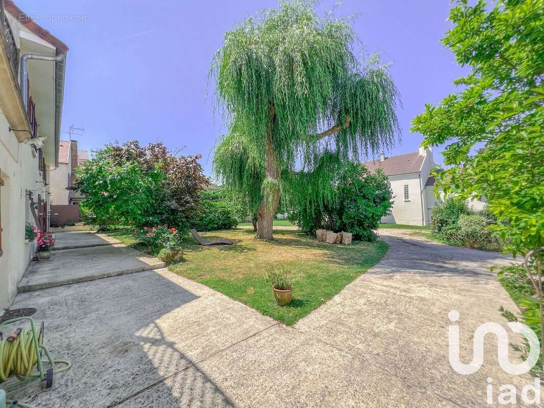 Photo 2 - Maison à NANTEUIL-LES-MEAUX