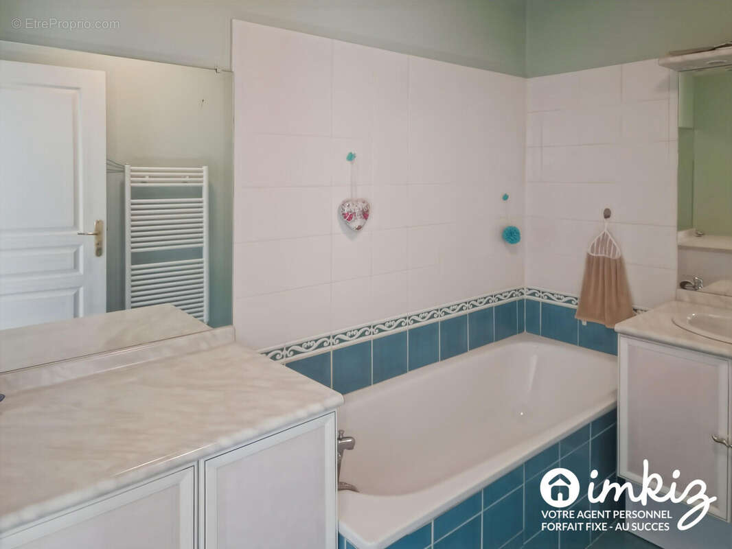 Appartement à LYON-8E