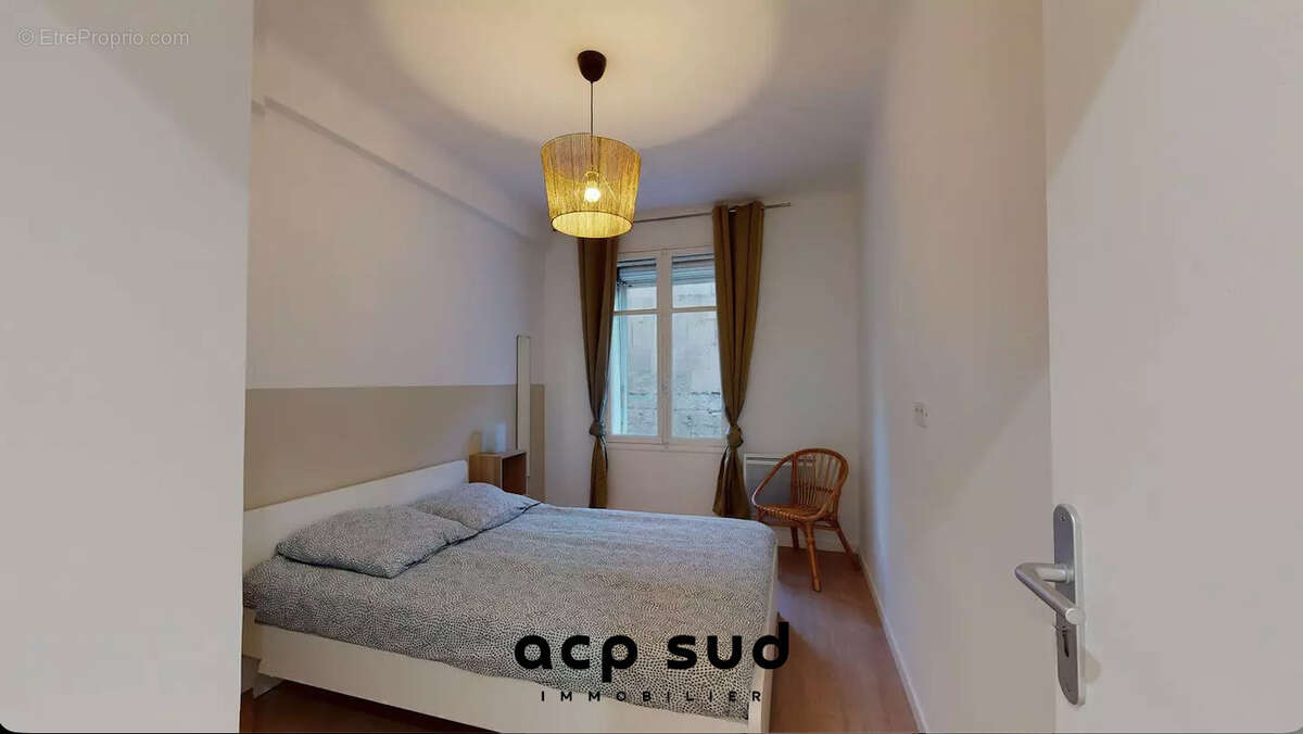 Appartement à MARSEILLE-7E