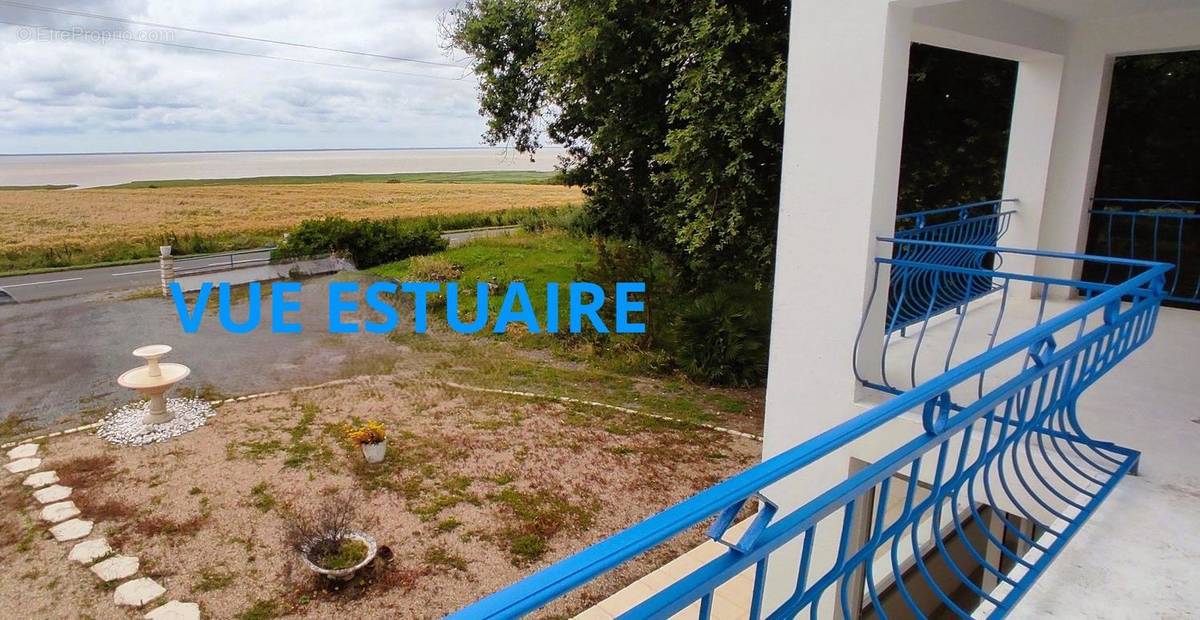 Maison à MORTAGNE-SUR-GIRONDE