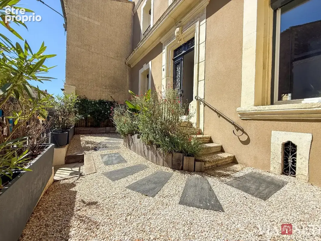 Murviel-lès-béziers  275 m² rénovés, 5 chambres, garage 73 m²  345 000  - photo 3