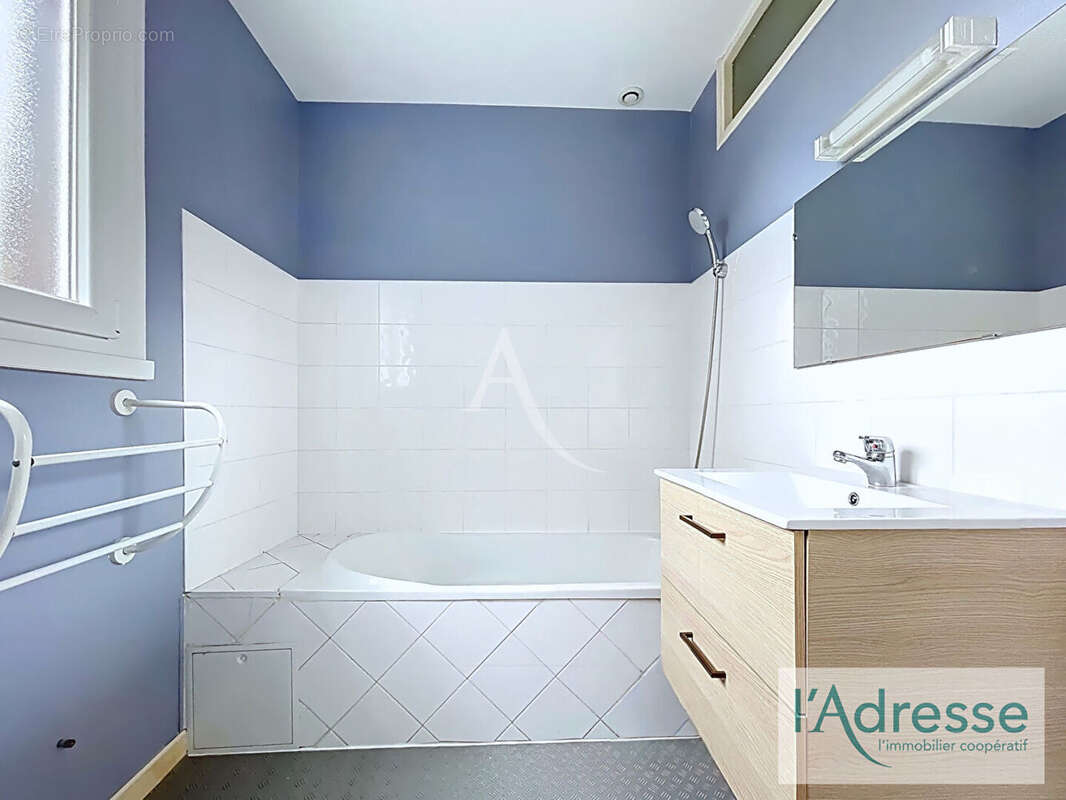 Maison à CASTELGINEST