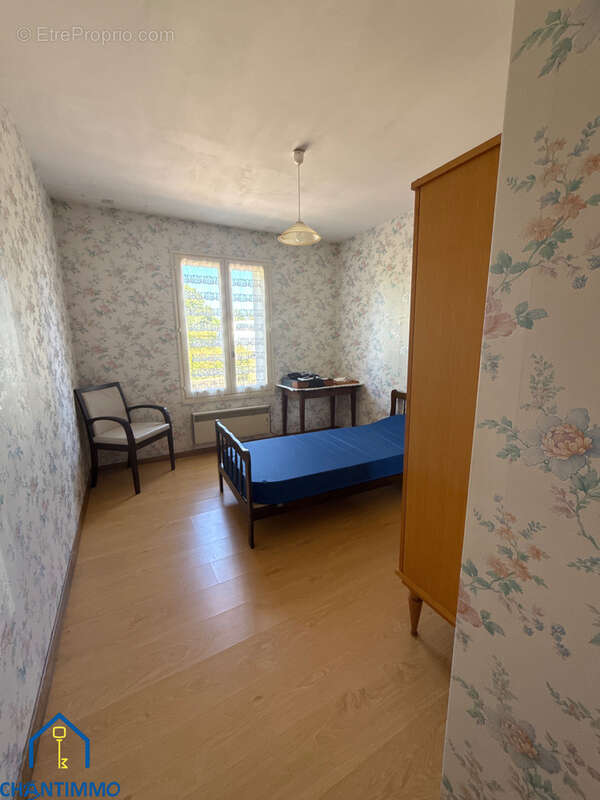 Maison ancienne avec terrain et dépendances - photo 8