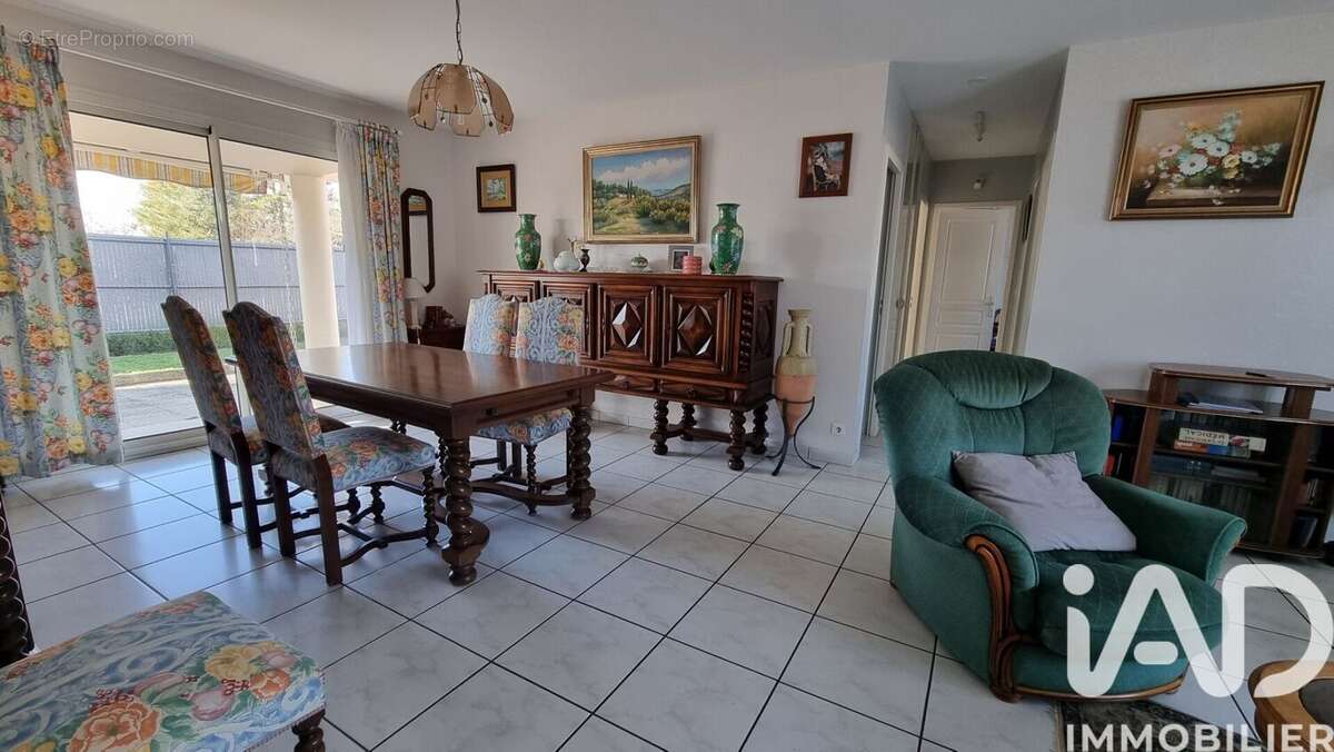 Photo 2 - Maison à SAINT-MAGNE-DE-CASTILLON