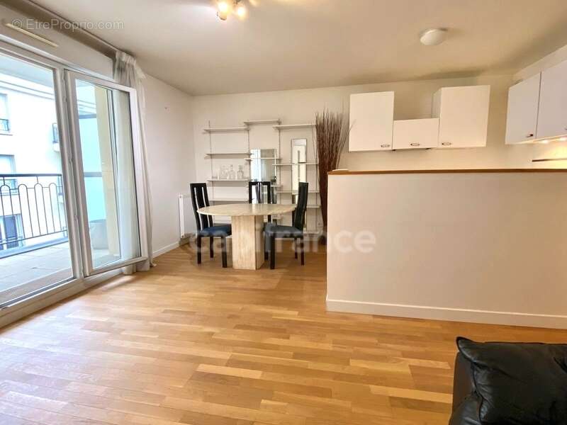 Appartement à NOGENT-SUR-MARNE