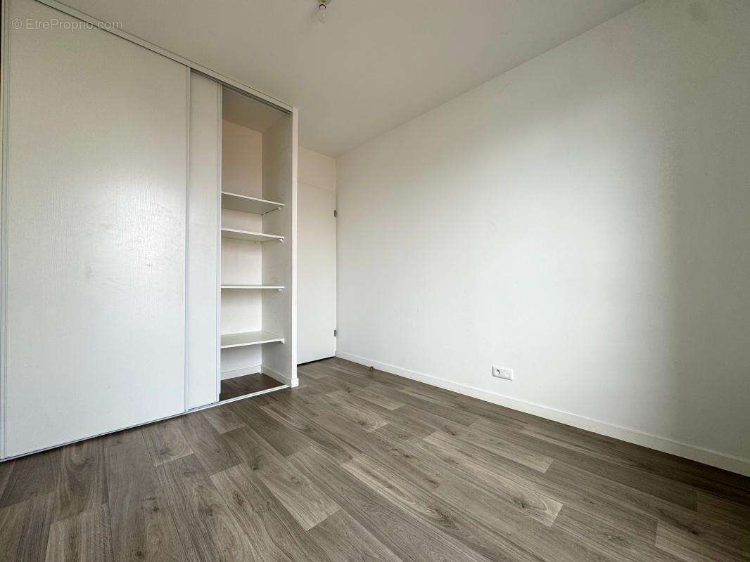 Appartement à MENNECY
