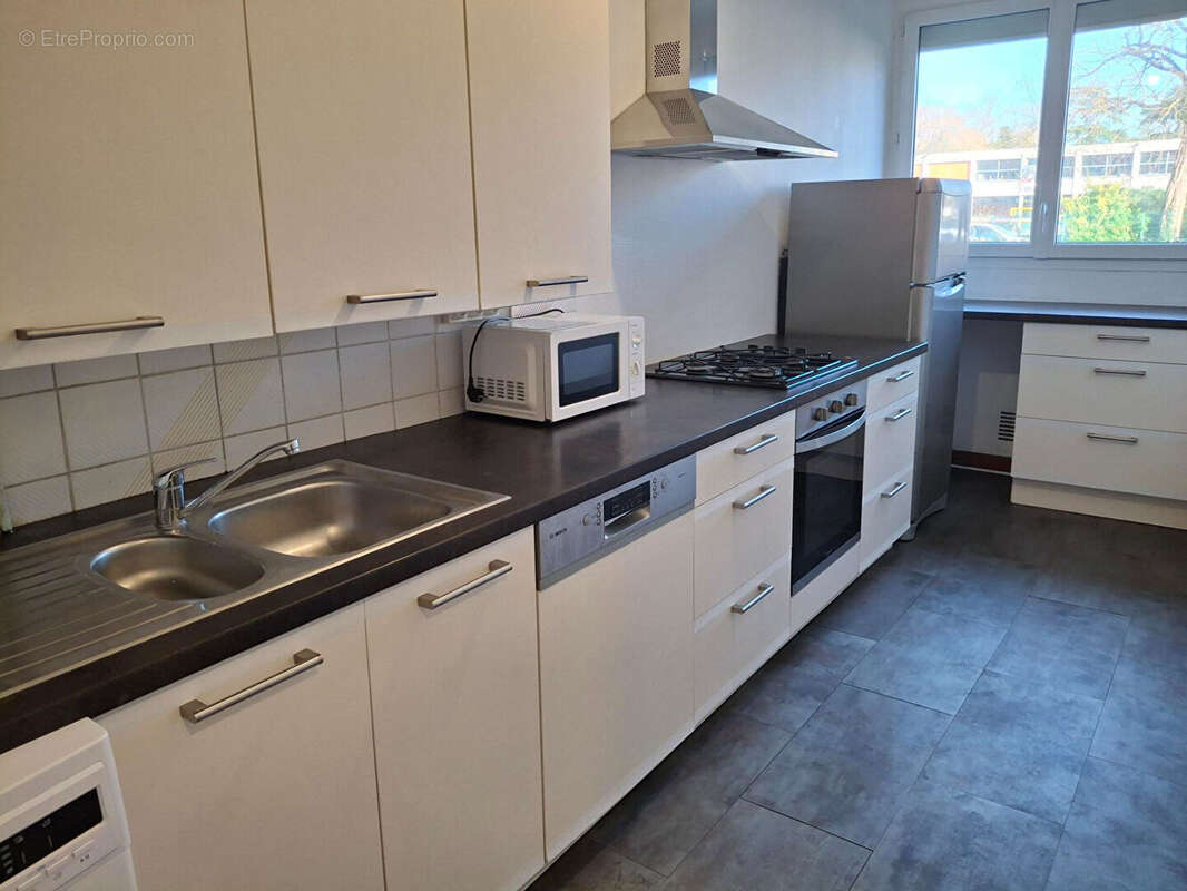 Appartement Rennes 4 pièce(s) 65.11 m2 - photo 2