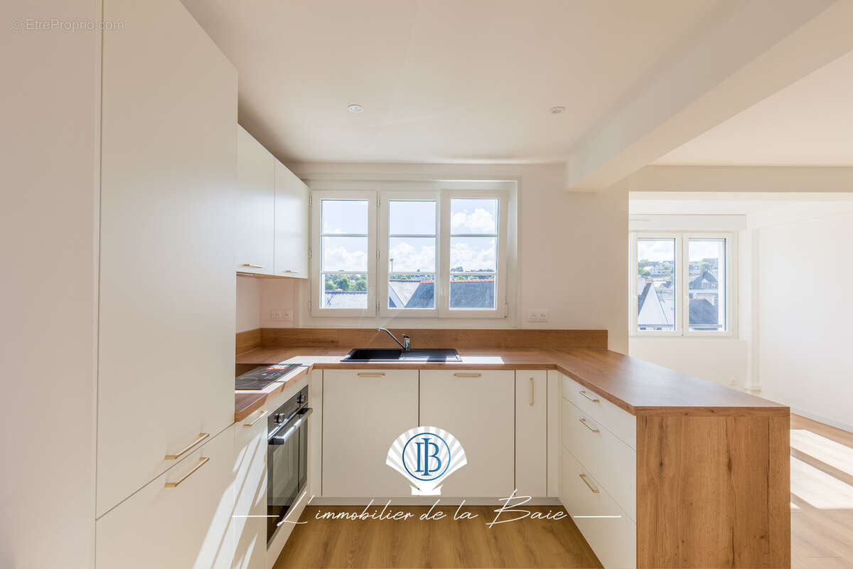 Appartement rénové - Cœur de bourg, Erquy 74 m2 - photo 6