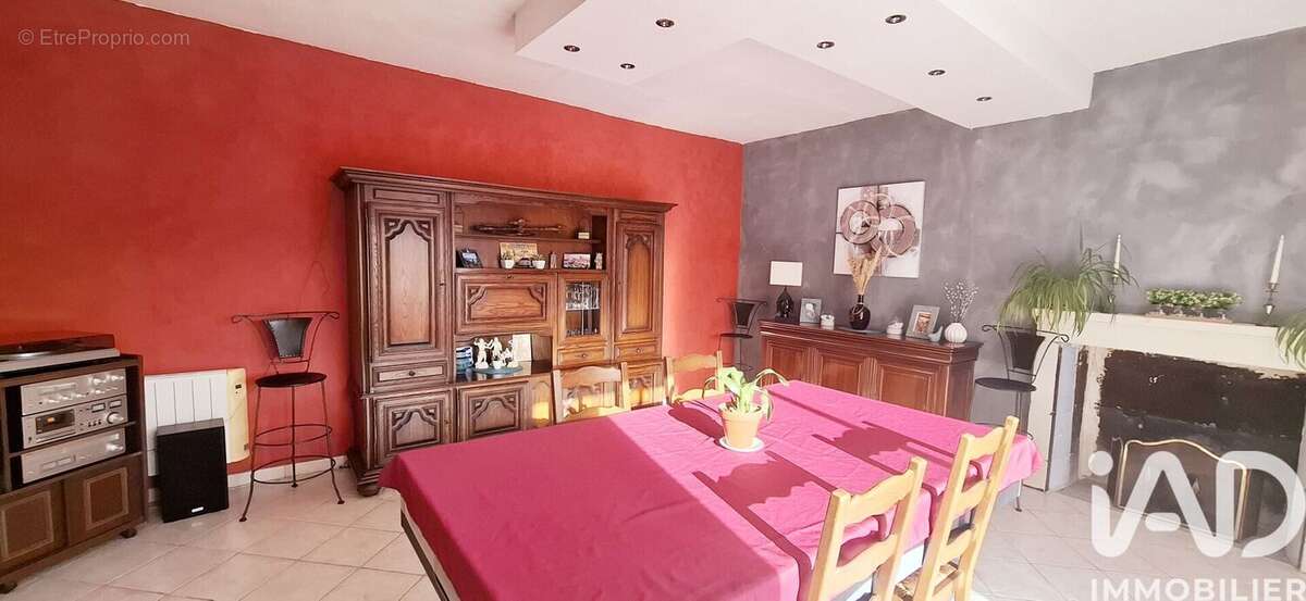 Photo 8 - Maison à THURE