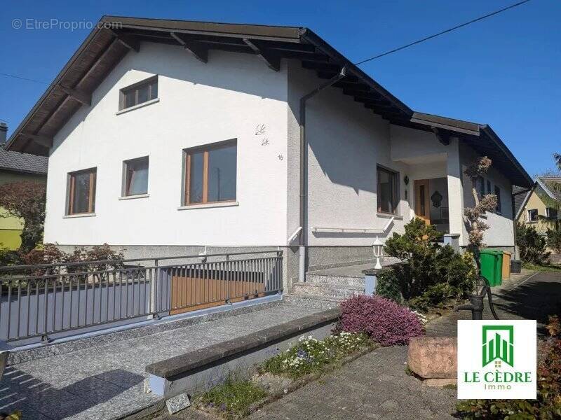 Maison à SAINT-LOUIS