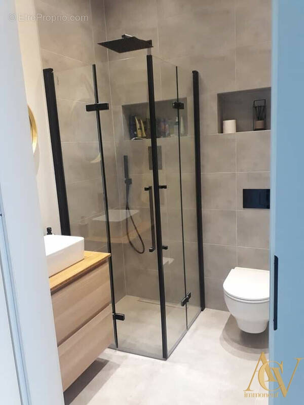 Charmant studio plein Sud proche centre-ville 1 - Appartement à LA LONDE-LES-MAURES