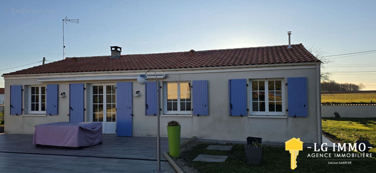 Maison à SAINT-FORT-SUR-GIRONDE